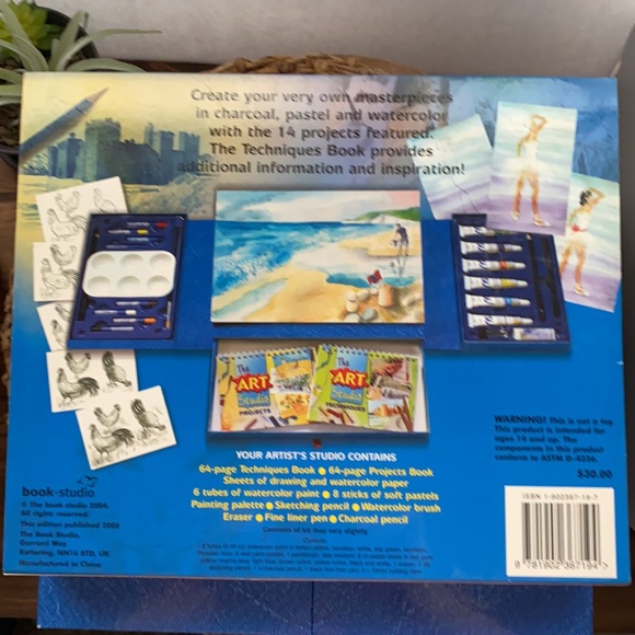 NEW kids Watercolor art kit Studio Book w/paint educational learn how to paint - Picture 2 of 9